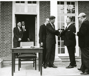 Kennedy zu Gast in Bonn