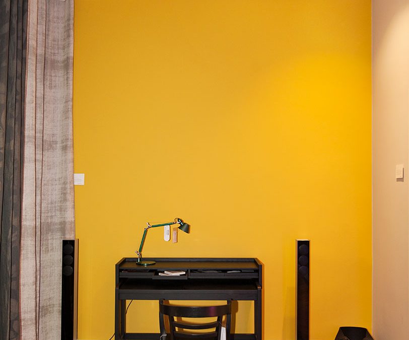 Wandfarbe senf, curry, gelb … und Icons – die neue Farbkollektion von Caparol
